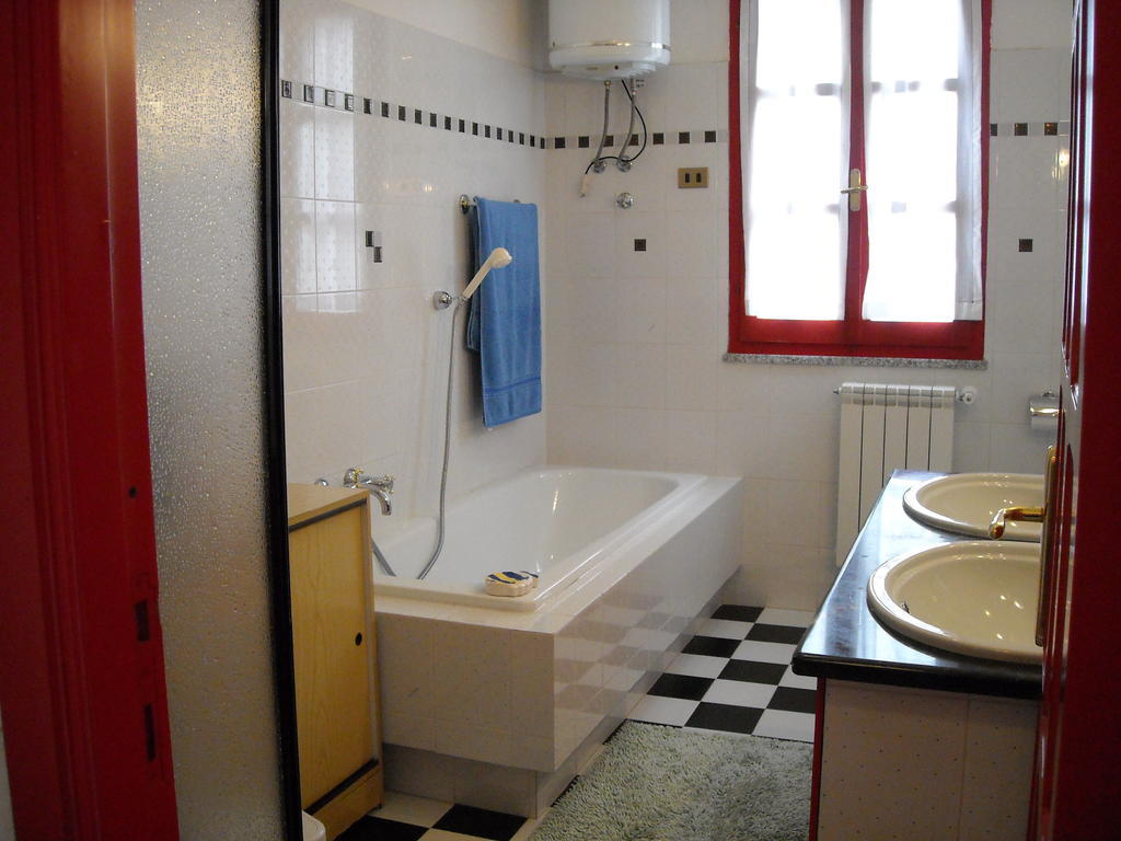 B&B I Mari Torpè 部屋 写真